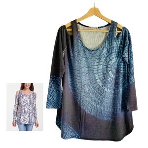 Whimsy Rose by Love & Violets Butterknit
Cold Shoulder Tunic Dandelion Medium